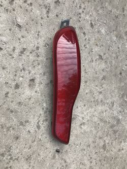 Rear Bumper Reflector For Jeep Cherokee 2014-2017