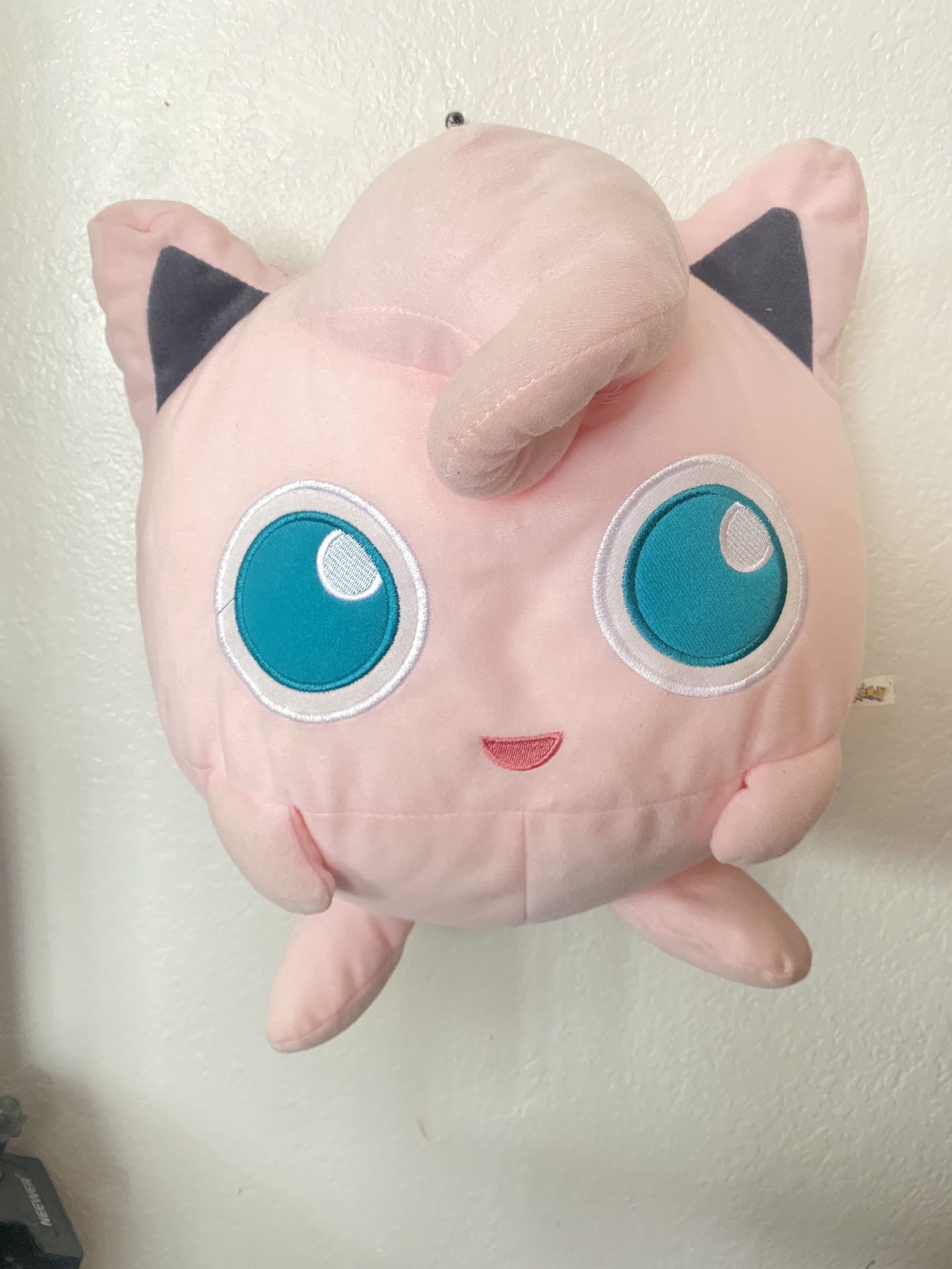 Pokémon Jigglypuff Plush With Hanger 