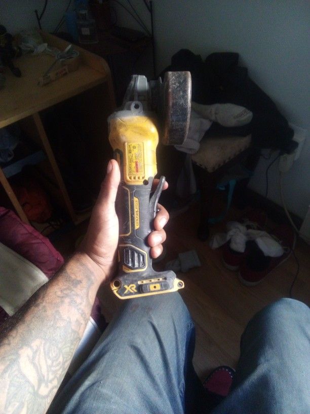 Grinder With Battery No Charger