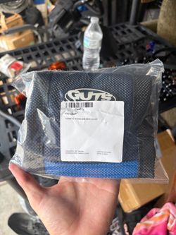Yozma guts seat cover