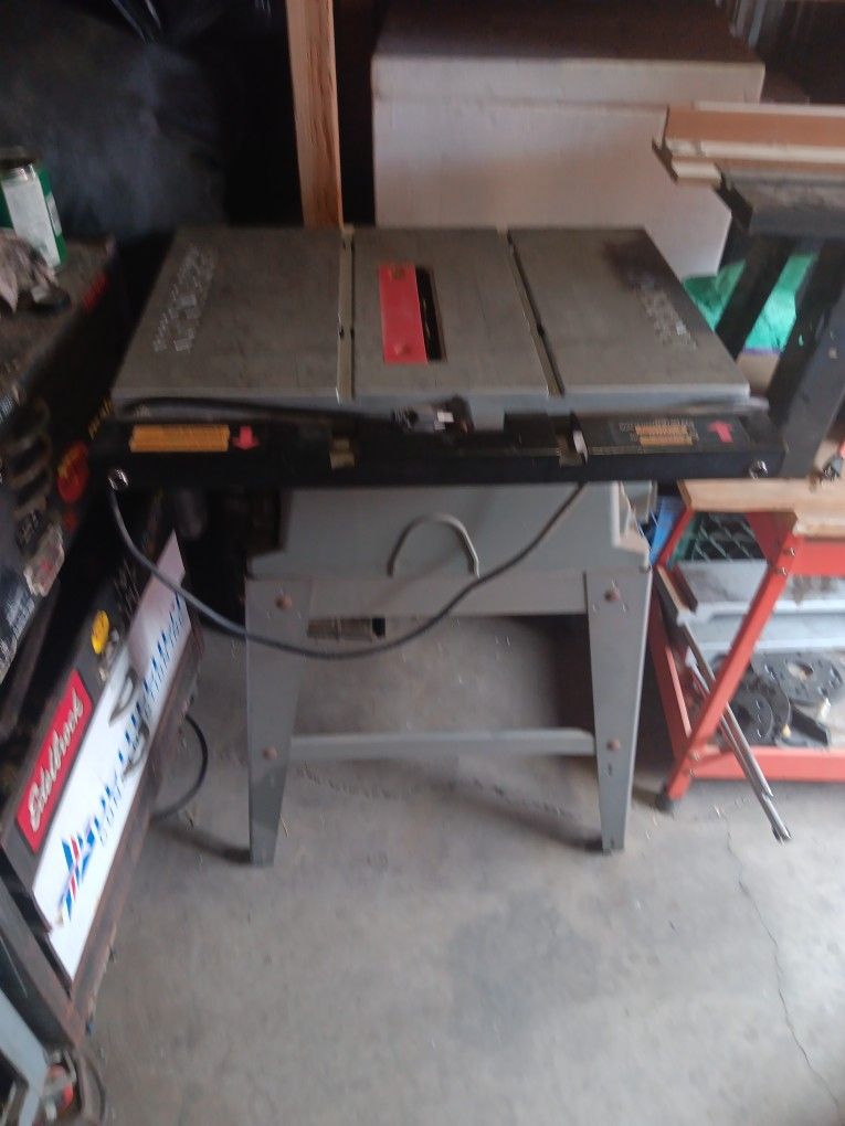 Craftsman Table Saw..