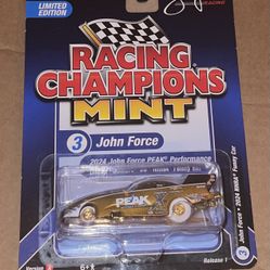 GOLD STRIKE CHASE - NHRA Funny Car Camaro SS