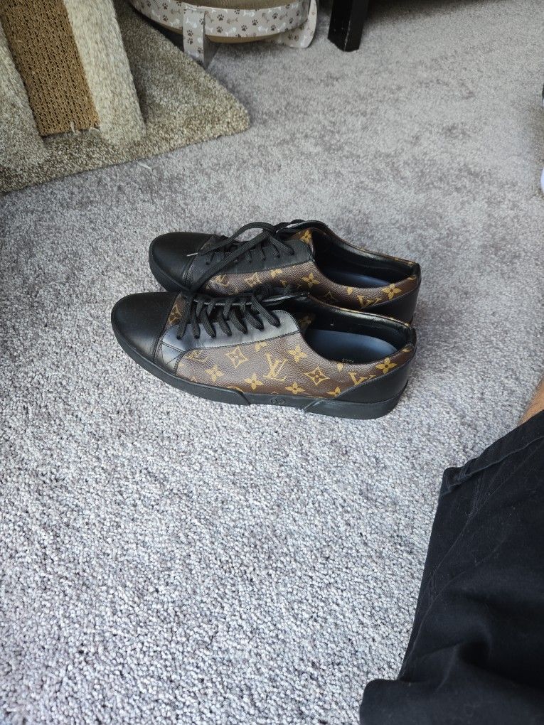 Louis Vuitton Sneakers