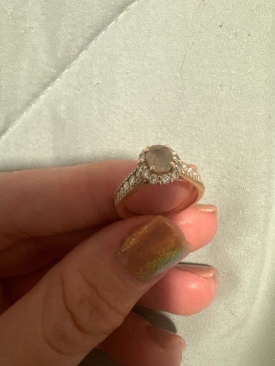 Alaskan Gold Diamond Rings
