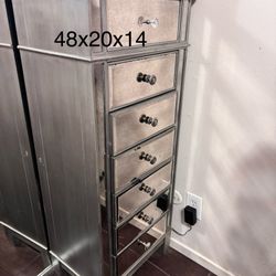 Mirror Dresser 