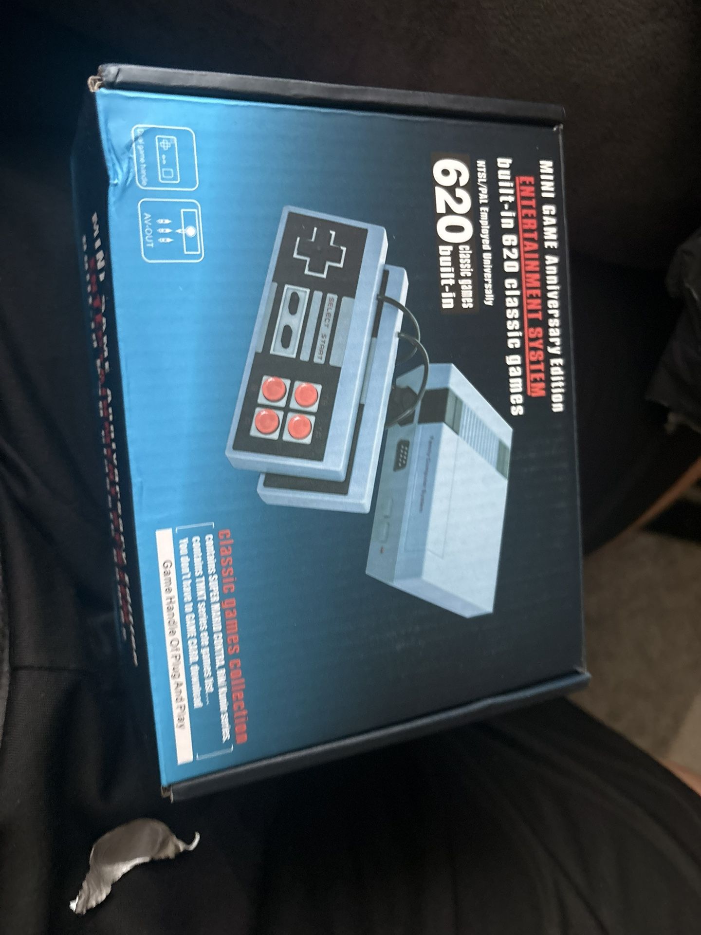 Nintendo Knock Off Has 620 Pre Built Game