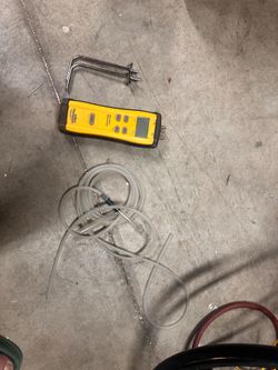 HVAC manometer