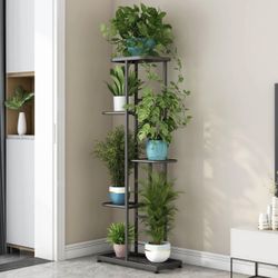 5 Tier Rust Resistant Metal Plant Flower Pot Stand Holder Indoor Outdoor Size 37" Tall New Condition  