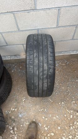 Tries 235/45r18