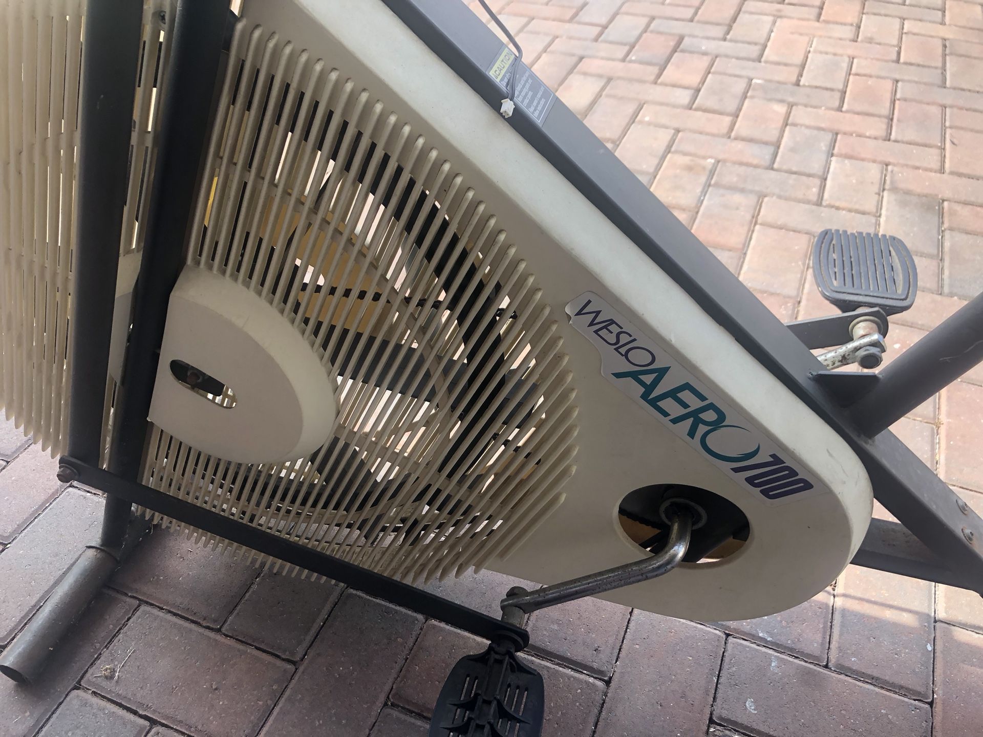 Exercise Bicycle Weslo Aero 700 for Sale in Kissimmee FL OfferUp