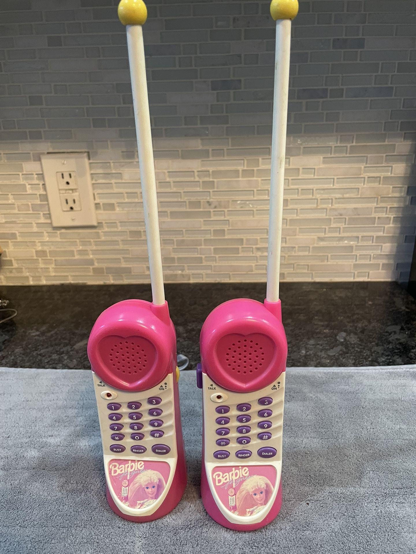 Vintage 1993 Mattel Barbie for Girls, Model BE-100, Cordless Style Walkie Talike