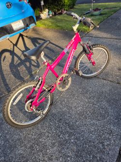 Kids Bike Magna Great Divide, 20", Speed 6, Hand Break, 4-10 Years, Very Good Condition