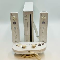 Nintendo Wii Console Bundle White 2 Wii Remotes Classic Controller Sensor Bar AV
