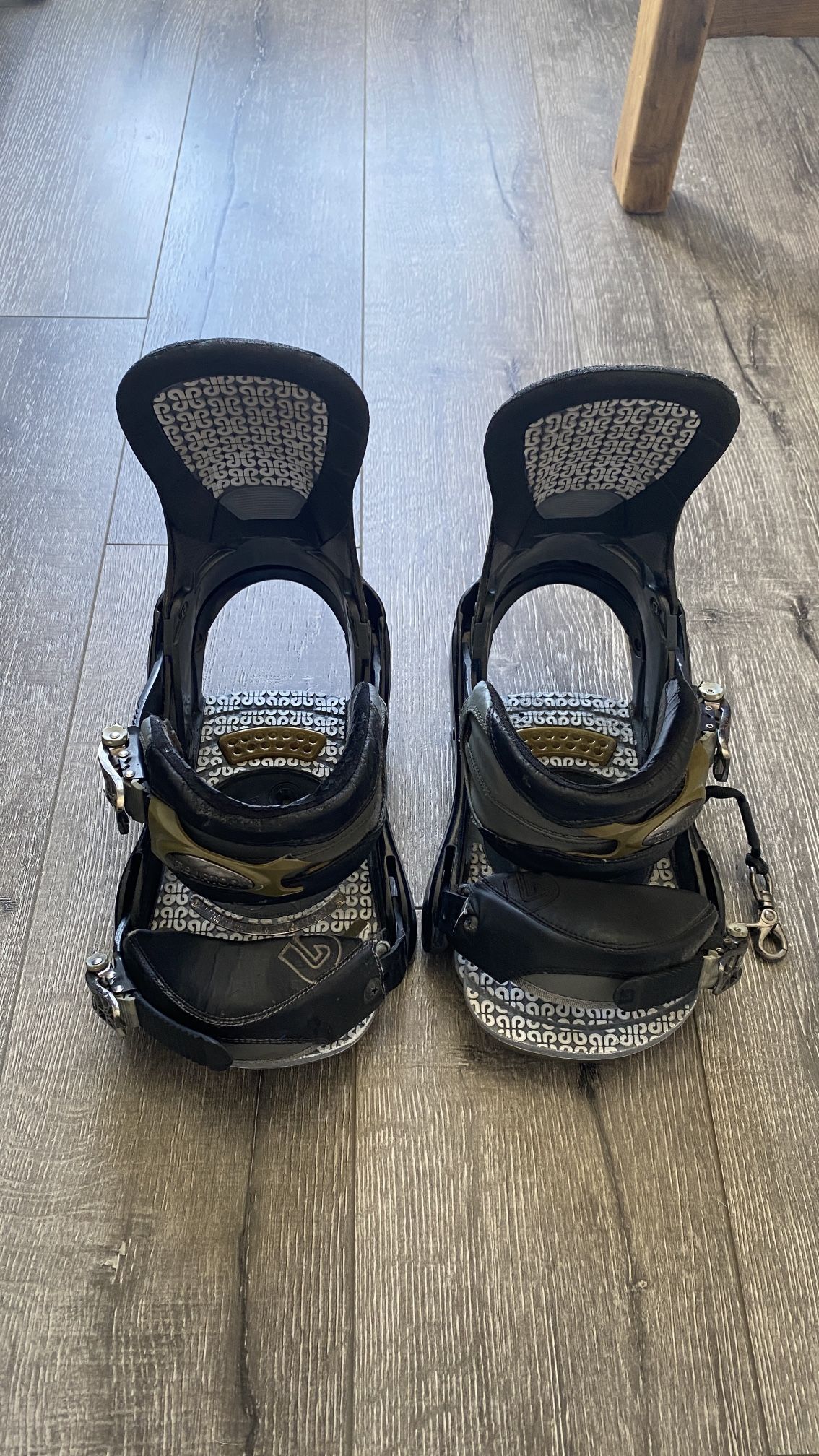 2006 Burton Custom X (158cm) & P1 Bindings Vintage Early 2000's