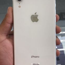 Apple iPhone XR 64 GB Factory Unlocked