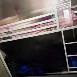 Twin Bunkbed 