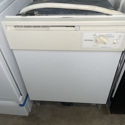 DISHWASHER EVERYTHING WORKS PERFECT 
