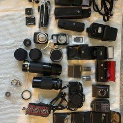 Ventage Minolta Camera Outfit 