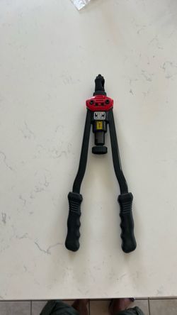 Hand Rivet Nut Gun.