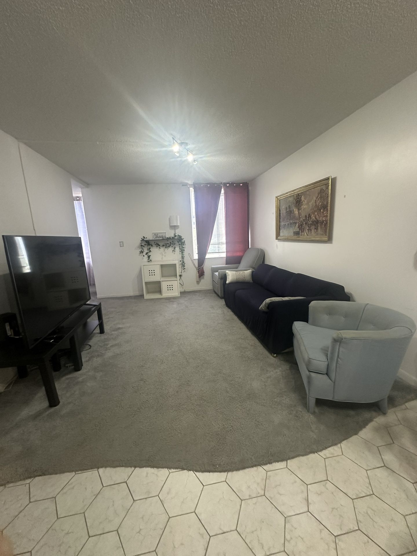 FURNISHED 1/1.5 SUNNY ISLES BEACH