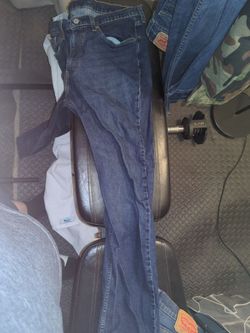 Levis jeans 34 32