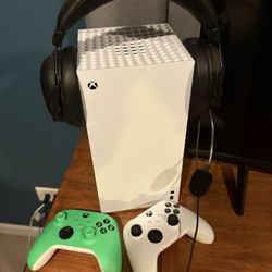 Xbox Series X Digital 1TB Like new condition 