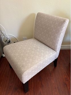 Diamond Print Accent Chair