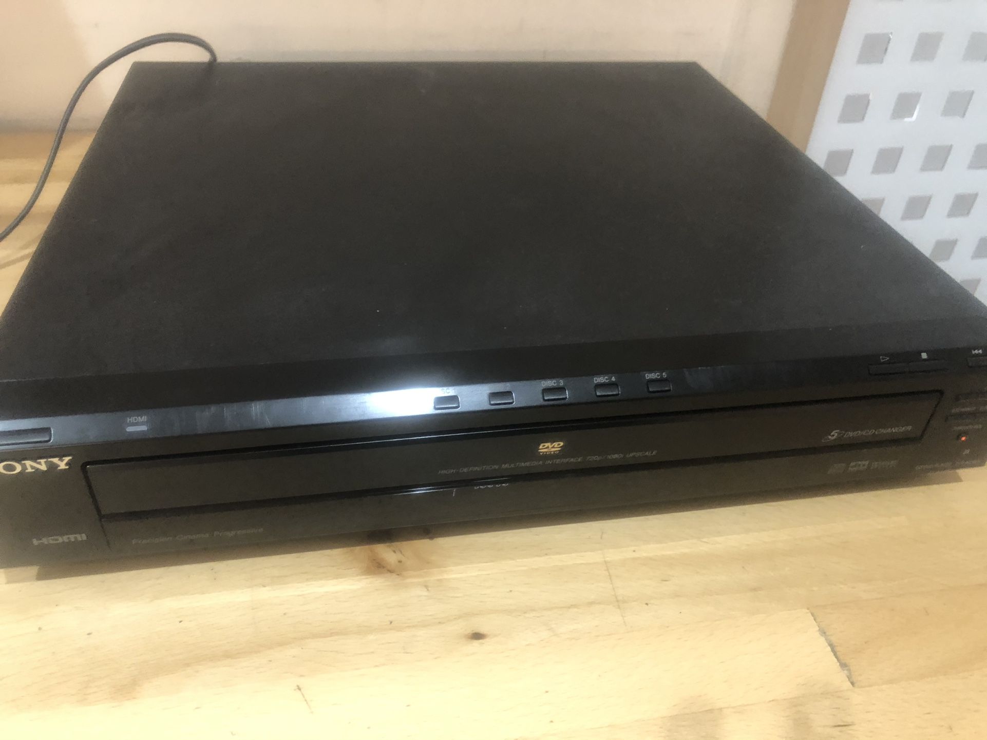 Sony DVP-NC85H 5 Disc Dvd Cd Player