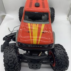 Off-Road 4x4 RC Car