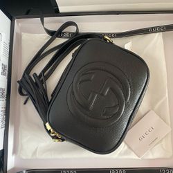 New women’s designer purse, Crossbody