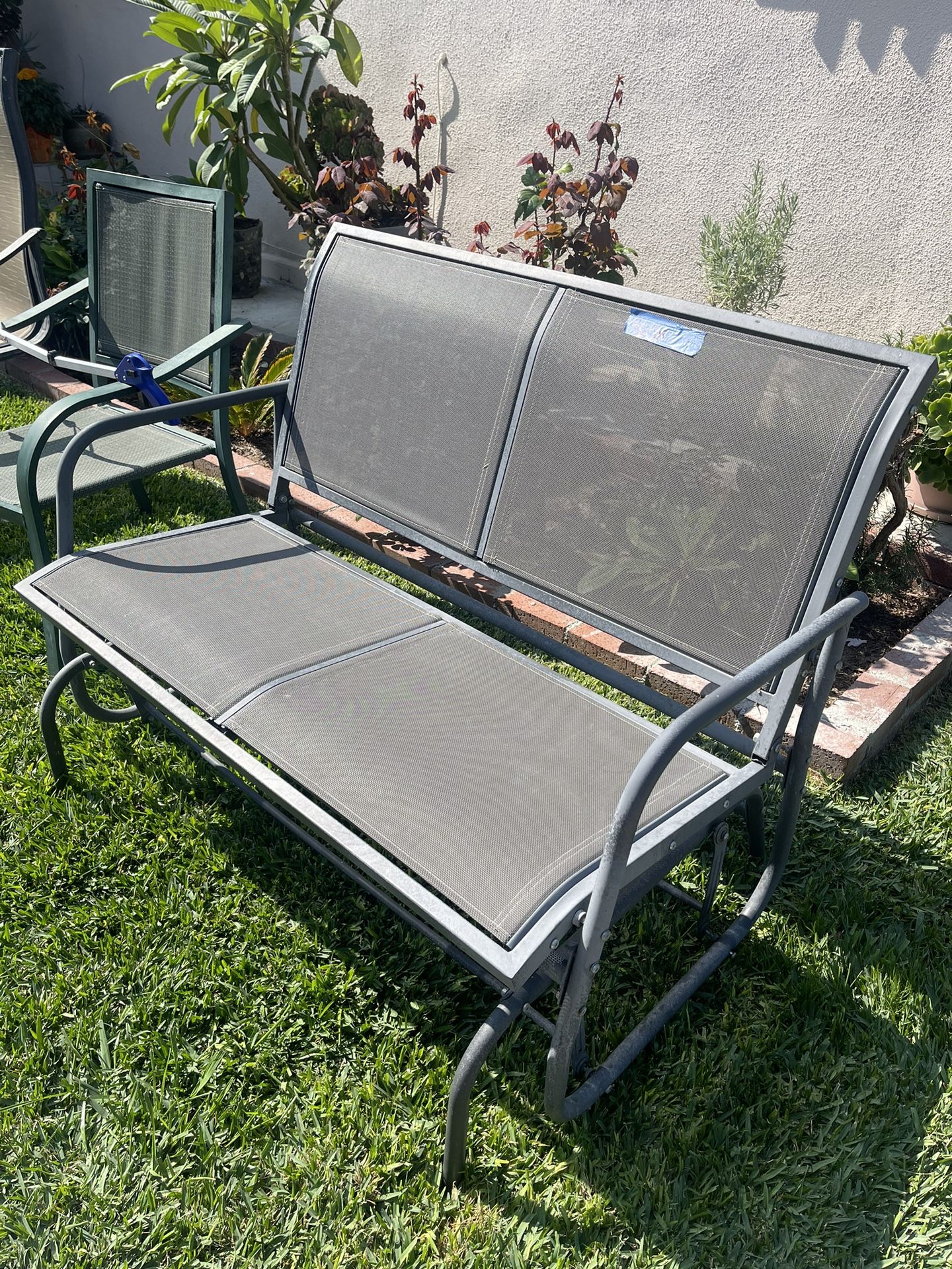 Excellent Condition Rocking Bench for Sale in Los Angeles, CA OfferUp