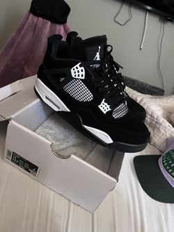 Air Jordan Thunder 4s Barely Worn