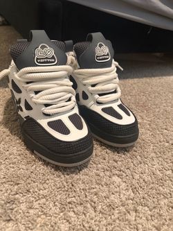 LV skates
