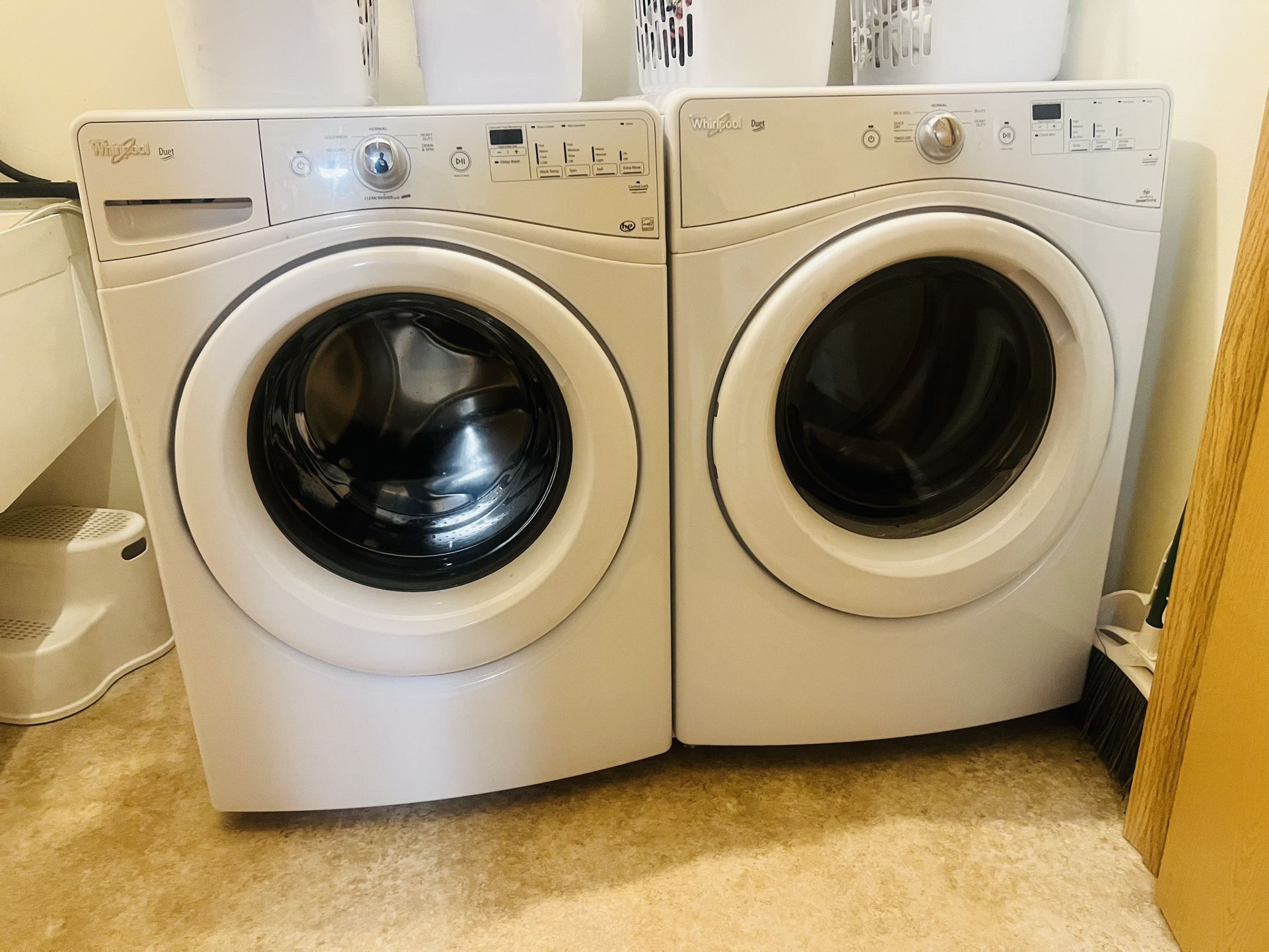 WHIRLPOOL 🌀 Laundry Set