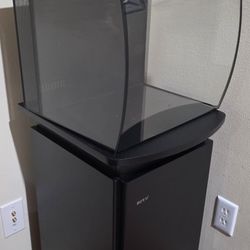 Fluval Aquarium With All Accessories, Pump And Cleaning Pump