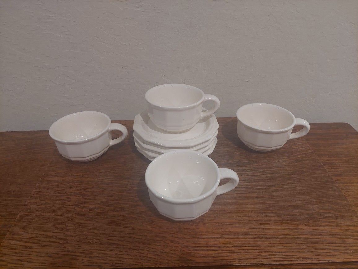 Vintage Pfaltzgraff Heritage White Flat Coffee Tea Cups & Saucers - Set of 4