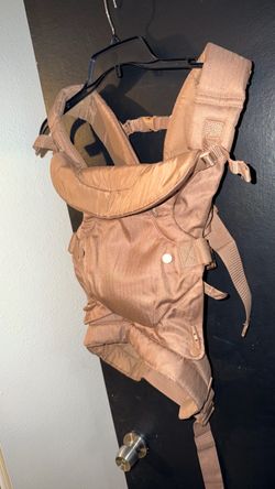 Infantino 4 in 1 baby carrier