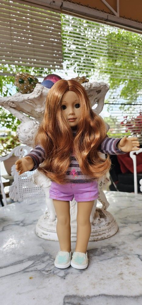 Doll American Girl Colectible. Beautiful Hair