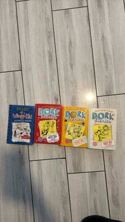 Dork Diaries 📚 Books 