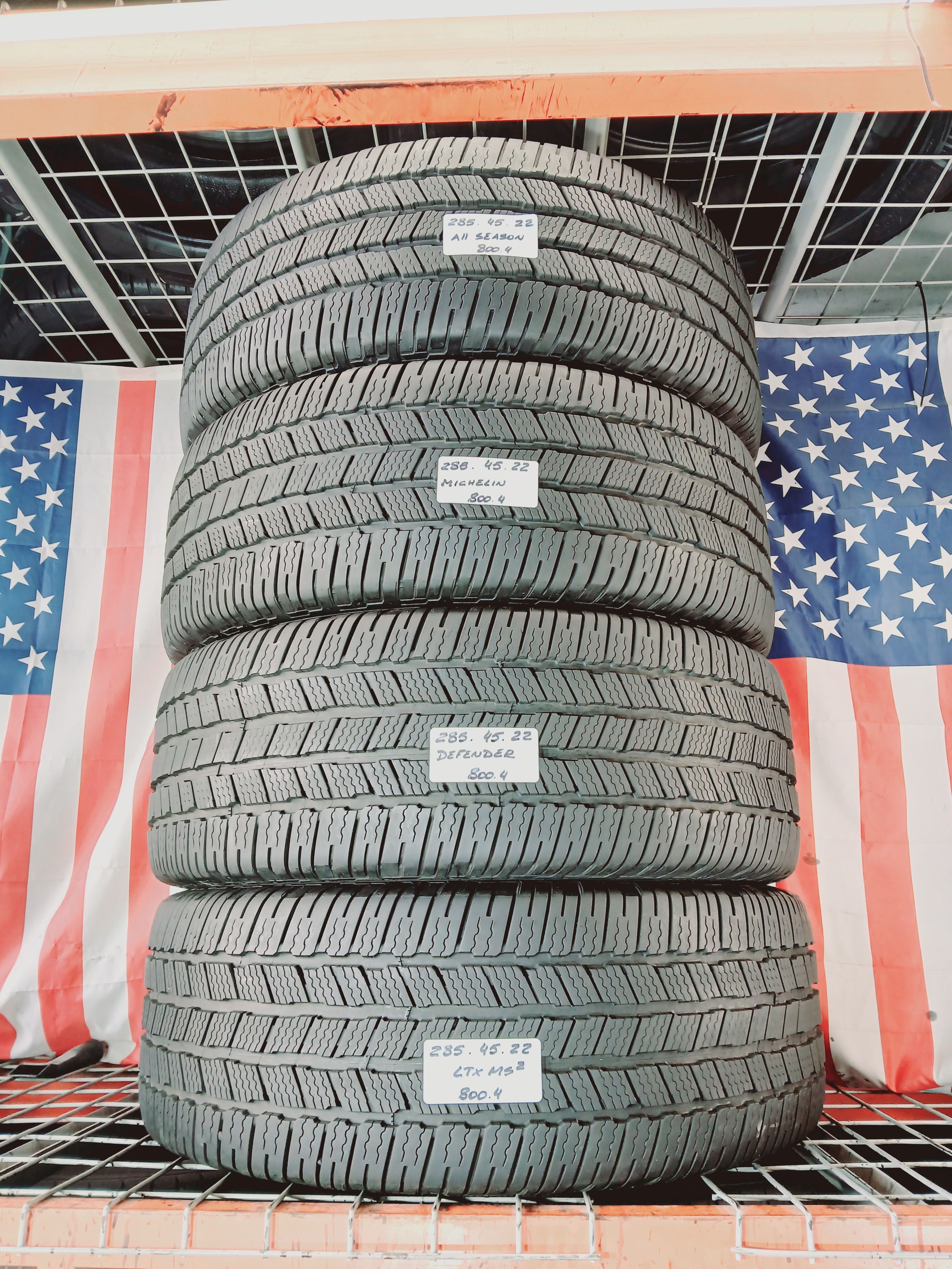 285/45R22 (114H XL) MICHELIN DEFENDER LTX M/S2 Highway All-Season P285/45R22 LIKE NEW TAKE OFF SET 285 45 22