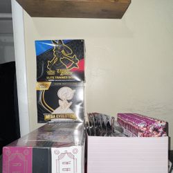 Pokemon TCG One Piece TCG 