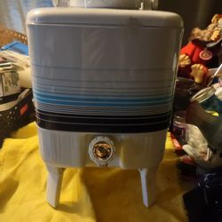 Old Vintage Travel Lemonade Cooler Distributor Water Despencer