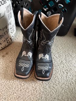 Cowboy or Cowgirl boots