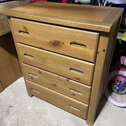 Wood Dresser / Bureau