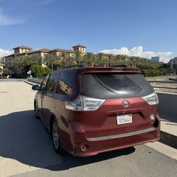 2013 Toyota Sienna