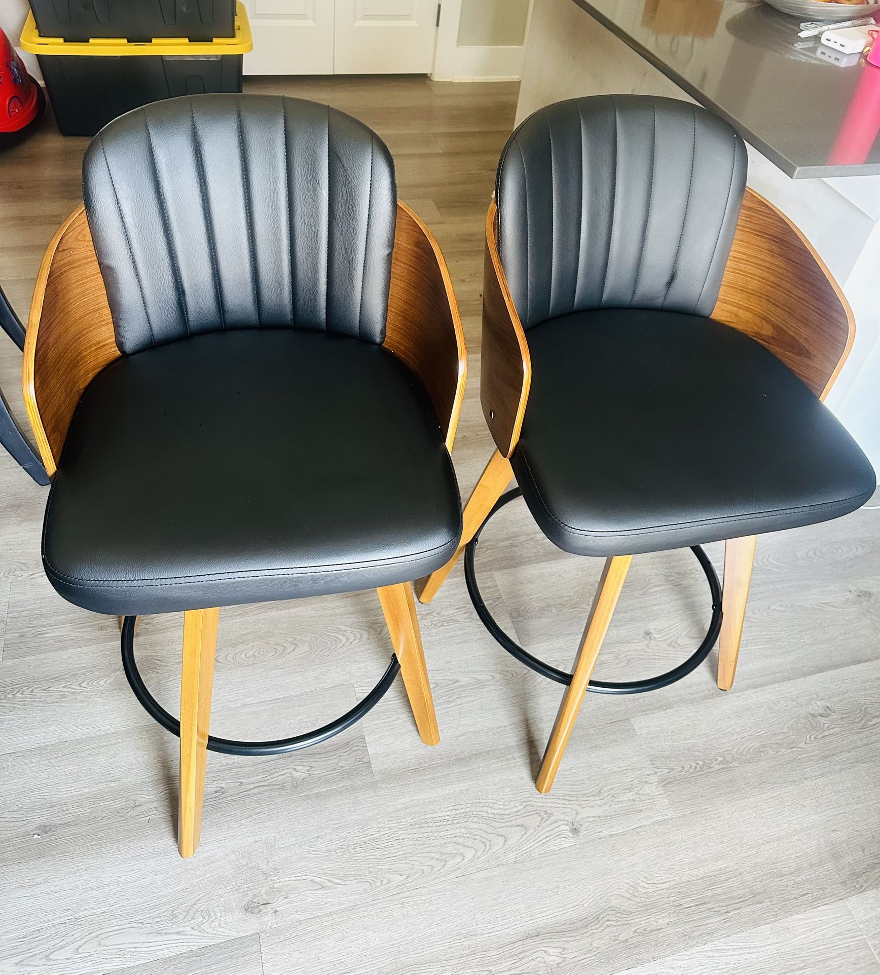 Barstool