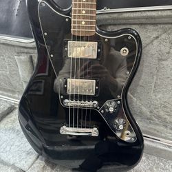 Fender Jaguar (Made in Mexico) – Includes Case (Non-Original)