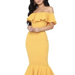 Ruffle Midi Dress ! Size Small