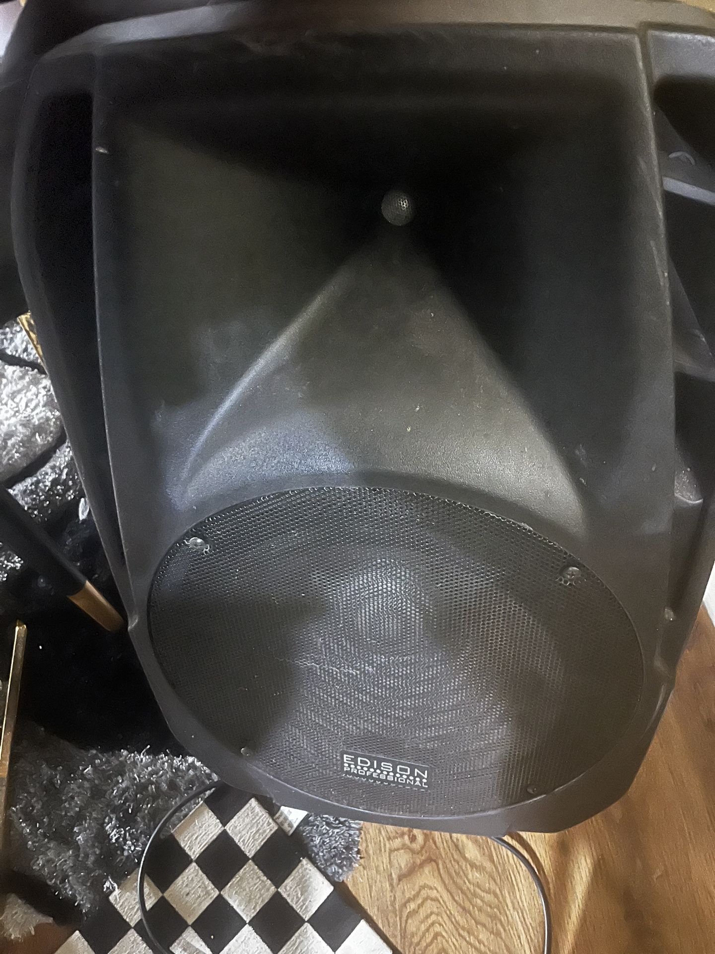 Edison Bluetooth Speaker