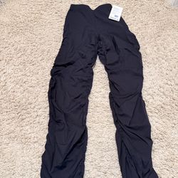 Lululemon Dance Studio Slim-Fit HR Flared Pant